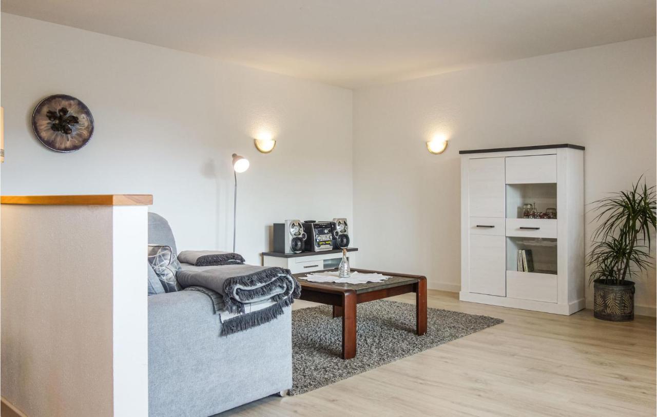 Beautiful Apartment In Dillenburg With Kitchen Exterior foto