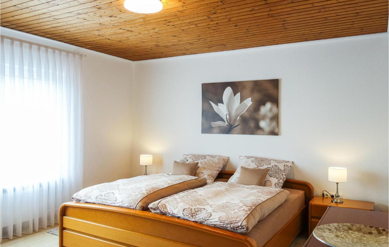 Beautiful Apartment In Dillenburg With Kitchen Exterior foto
